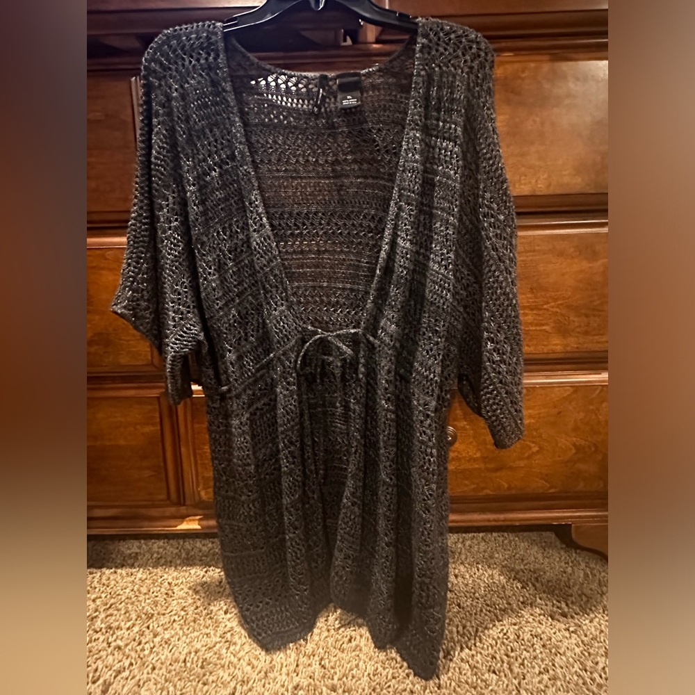 Light weight cardigan
